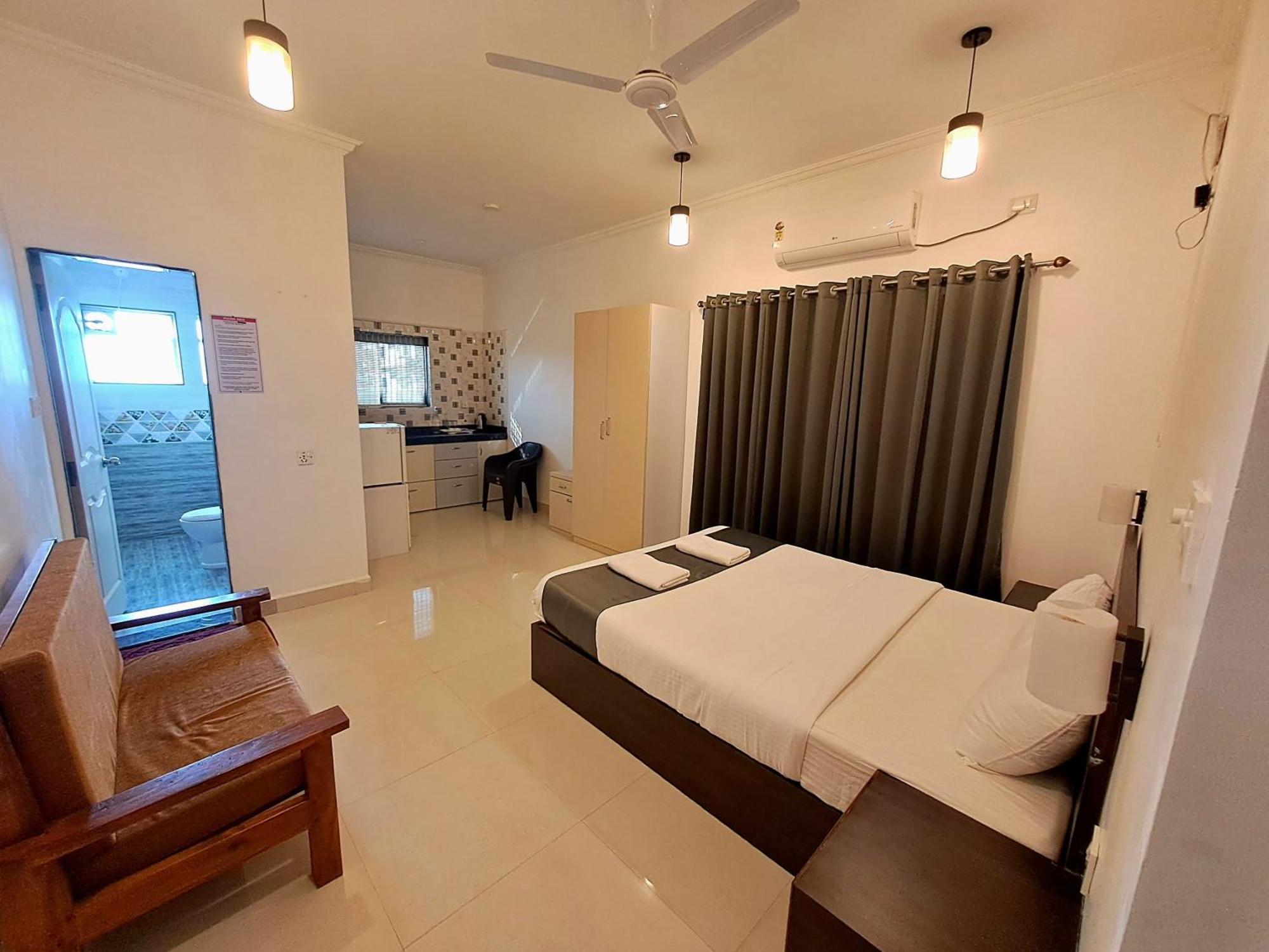 Hotel Rsa Residency Pernem Bagian luar foto