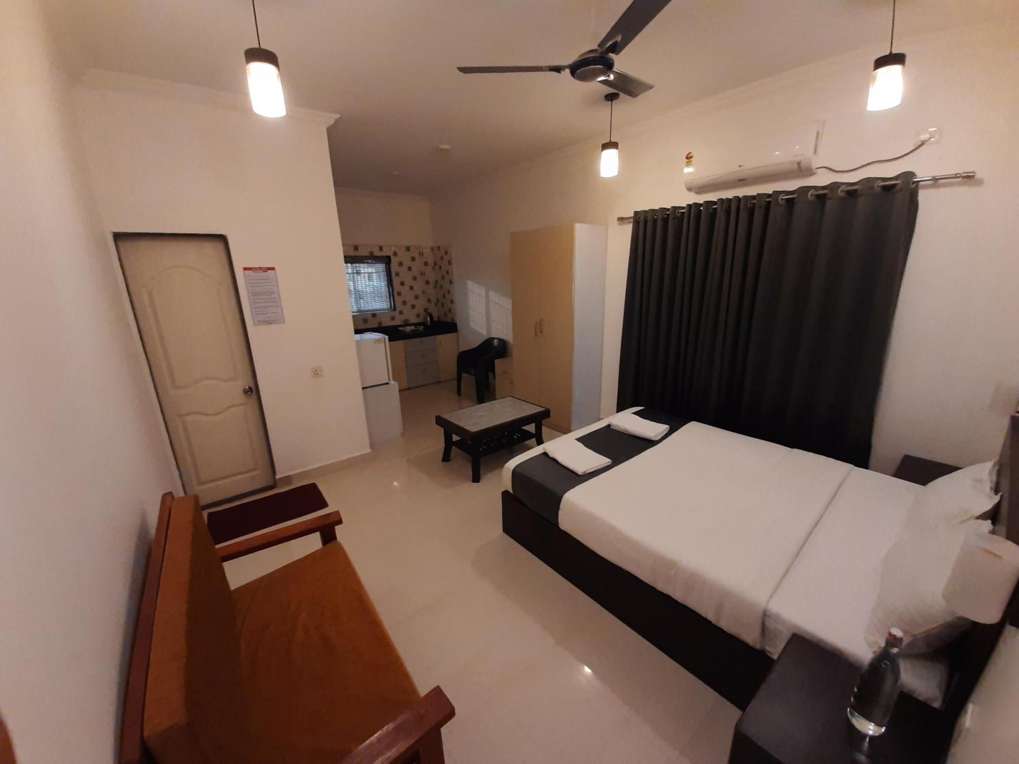 Hotel Rsa Residency Pernem Bagian luar foto