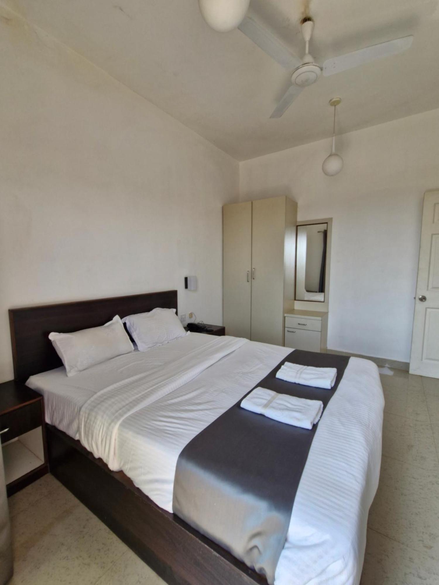 Hotel Rsa Residency Pernem Bagian luar foto