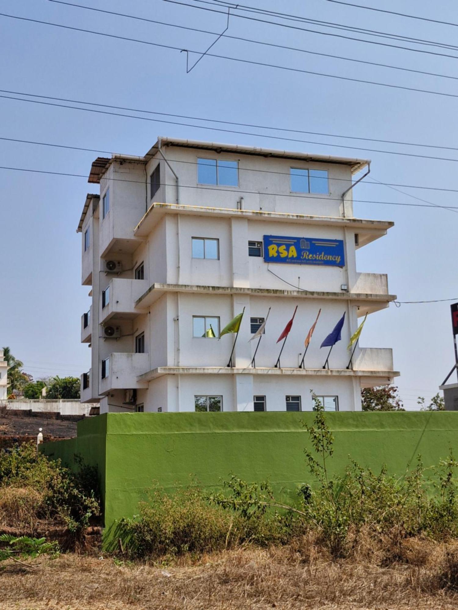 Hotel Rsa Residency Pernem Bagian luar foto
